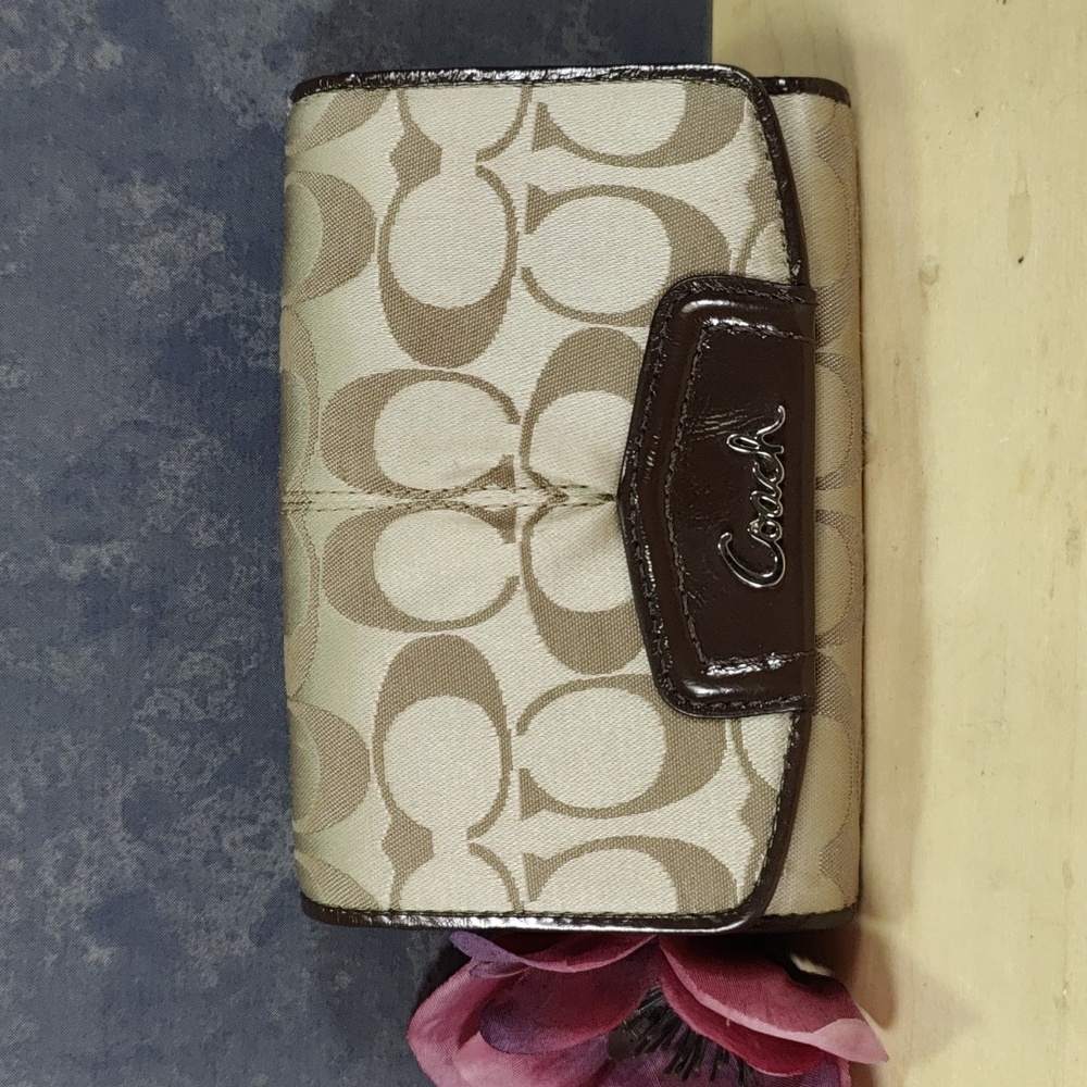 Coach signature trifold wallet